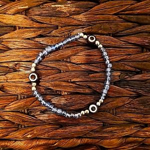 Eye stretch bracelets